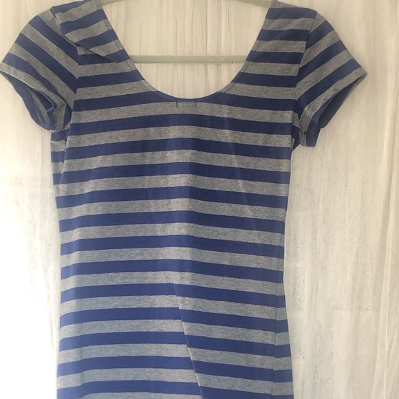 🌞 Guess Retro Blue Gray stripe short sleeve pullover top zip up round neck S - Picture 4 of 16